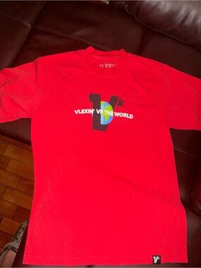 Vlexin Brand Red Graphic Short Sleeve Tee
